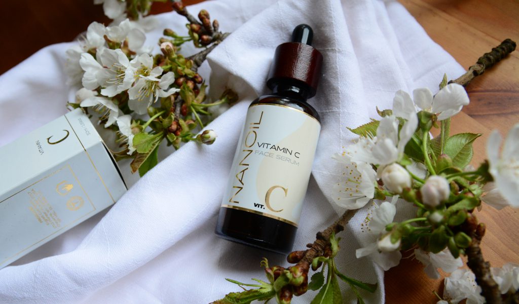 nejlepší obličejové sérum s vitaminem C Nanoil